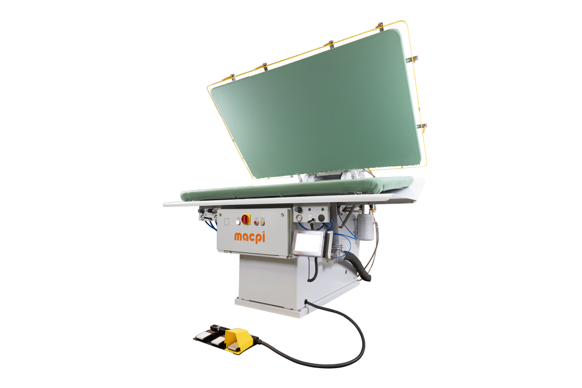Macpi 225.01 Ironing of knitted garments
